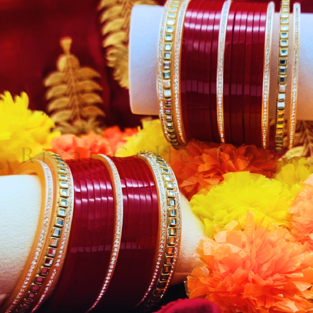 Diamond & Mirror Detail Luxury Small Maroon Chuda Set (Set of 38)